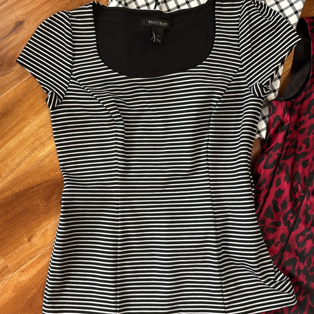 White House Black Market Women's Tops - Black, White, Red, Gray, brown - Picture 4 of 5